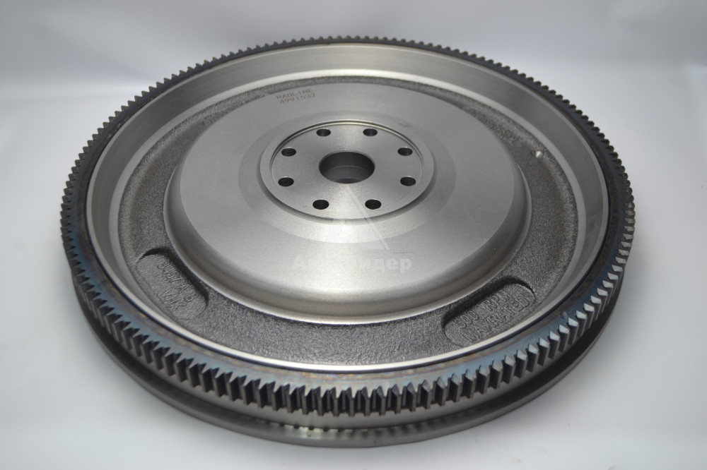 4991532 Маховик 6ISBe ЕВРО-4,5 4991531 "RADLINE" 4991532